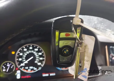 2015 BMW 535I xDrive z USA, uszkodzony, nr VIN WBA5B3C57FD540775